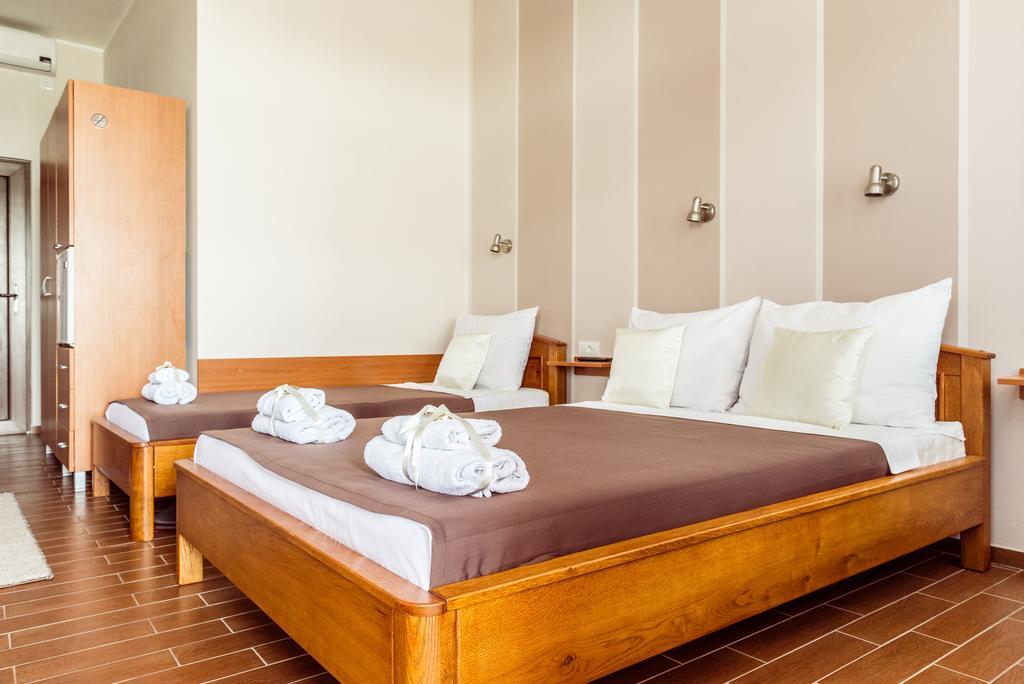B&B Posejdon Sremska Mitrovica Luaran gambar