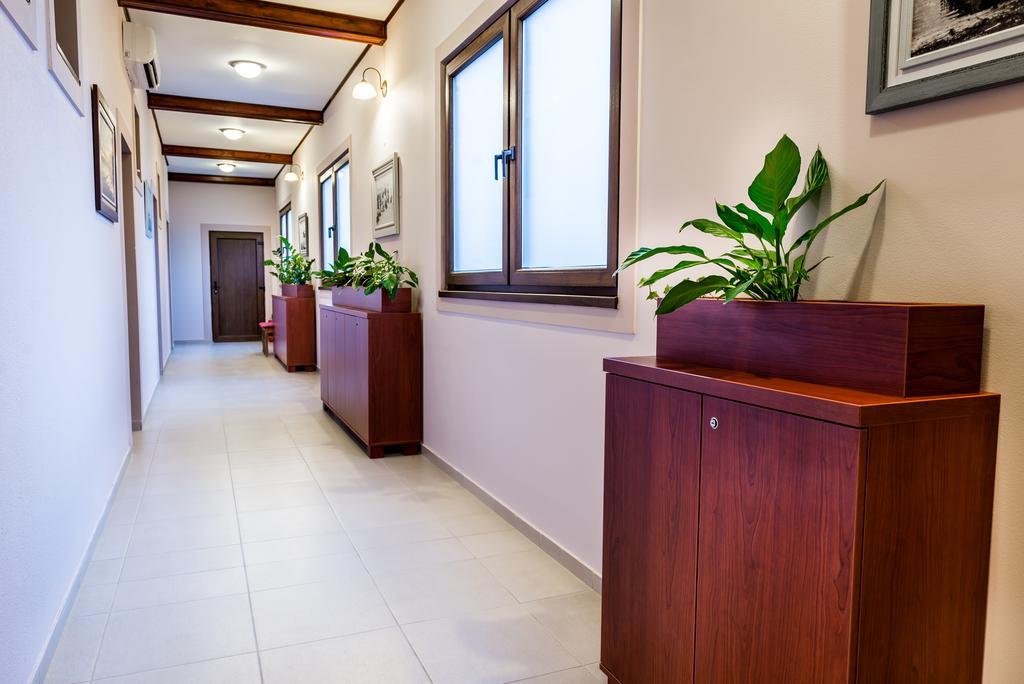 B&B Posejdon Sremska Mitrovica Luaran gambar