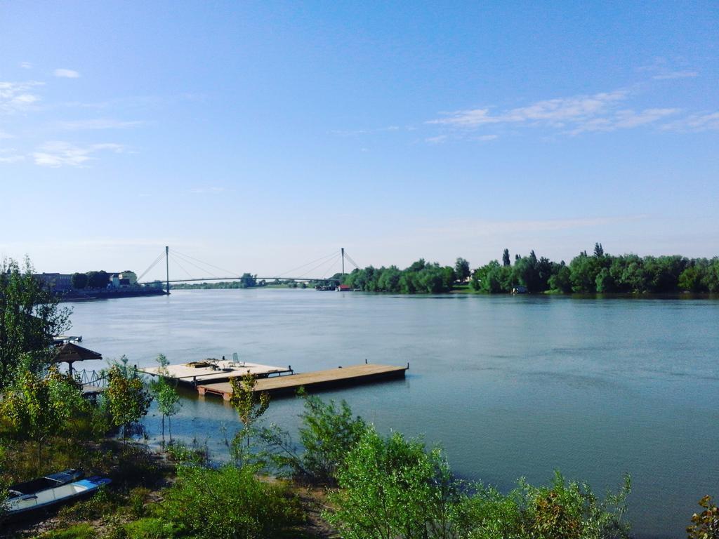 B&B Posejdon Sremska Mitrovica Luaran gambar