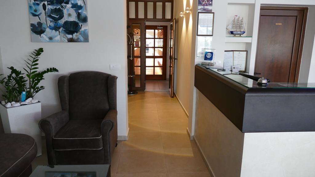 B&B Posejdon Sremska Mitrovica Luaran gambar