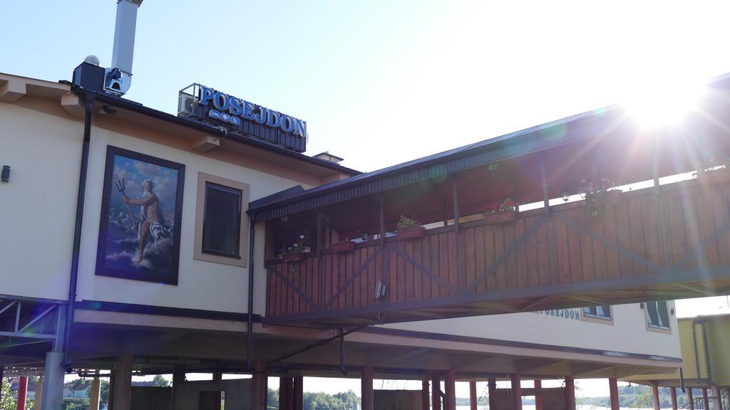 B&B Posejdon Sremska Mitrovica Luaran gambar